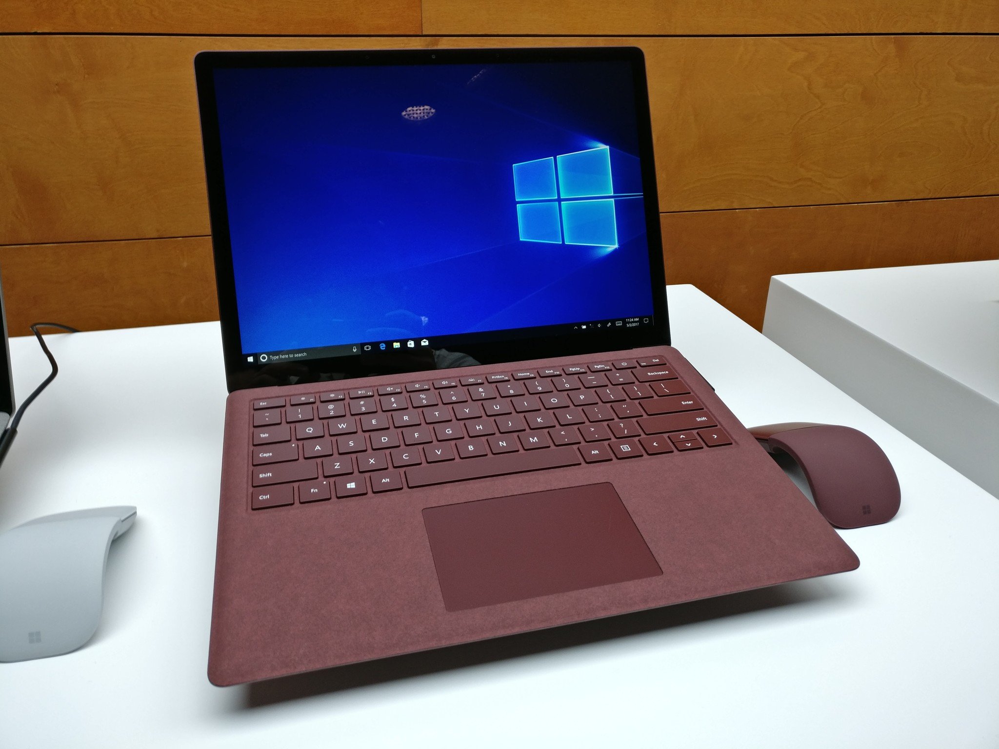 Функциональные ноутбуки. Ноутбук Microsoft surface. Ноутбук Microsoft surface 2. Microsoft surface Laptop 5. Surface Laptop 6.