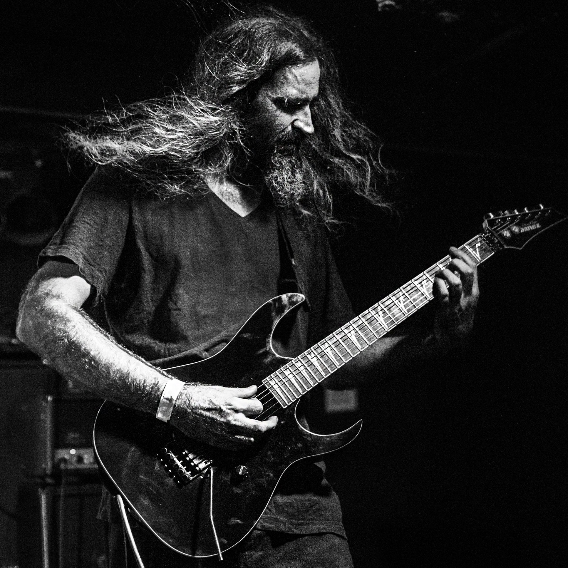 Glen Phillips playing guitar onstage