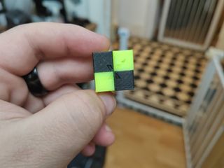 checked dual colour cube