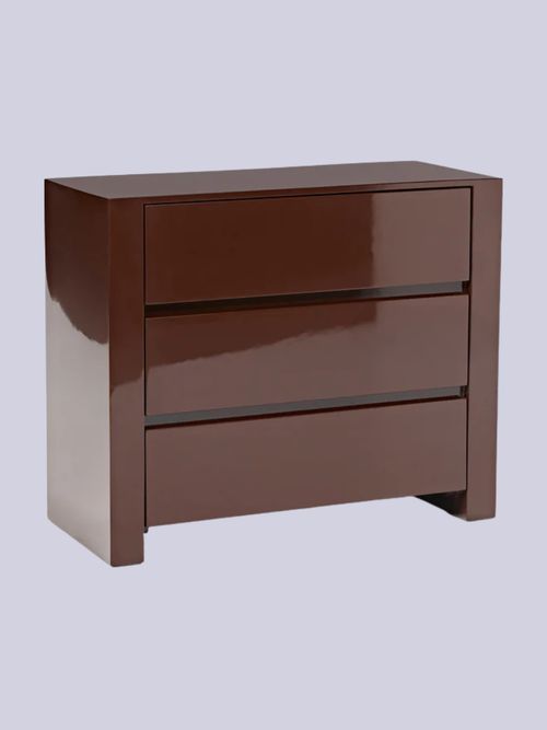 Dresser Liv