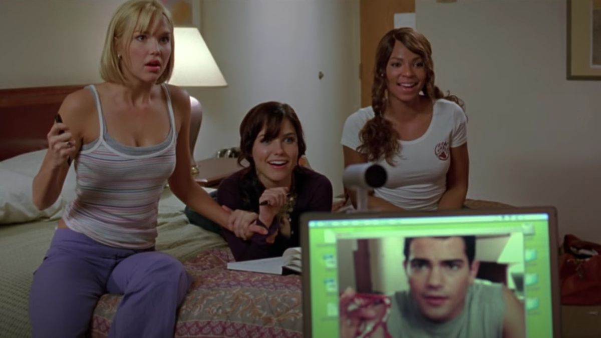 Arielle Kebbel, Sophia Bush, and Ashanti carrying out their revenge plan in John Tucker Must Die