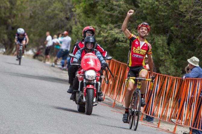 Paco Mancebo (Kenda-5 Hour Energy) takes the win on stage 5.
