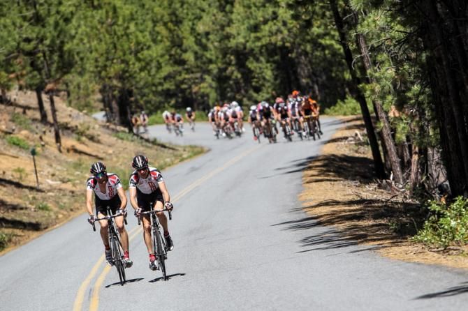 Chris Baldwin (Bissell) leads teammate Phil Gaimon start to open a gap on the field.