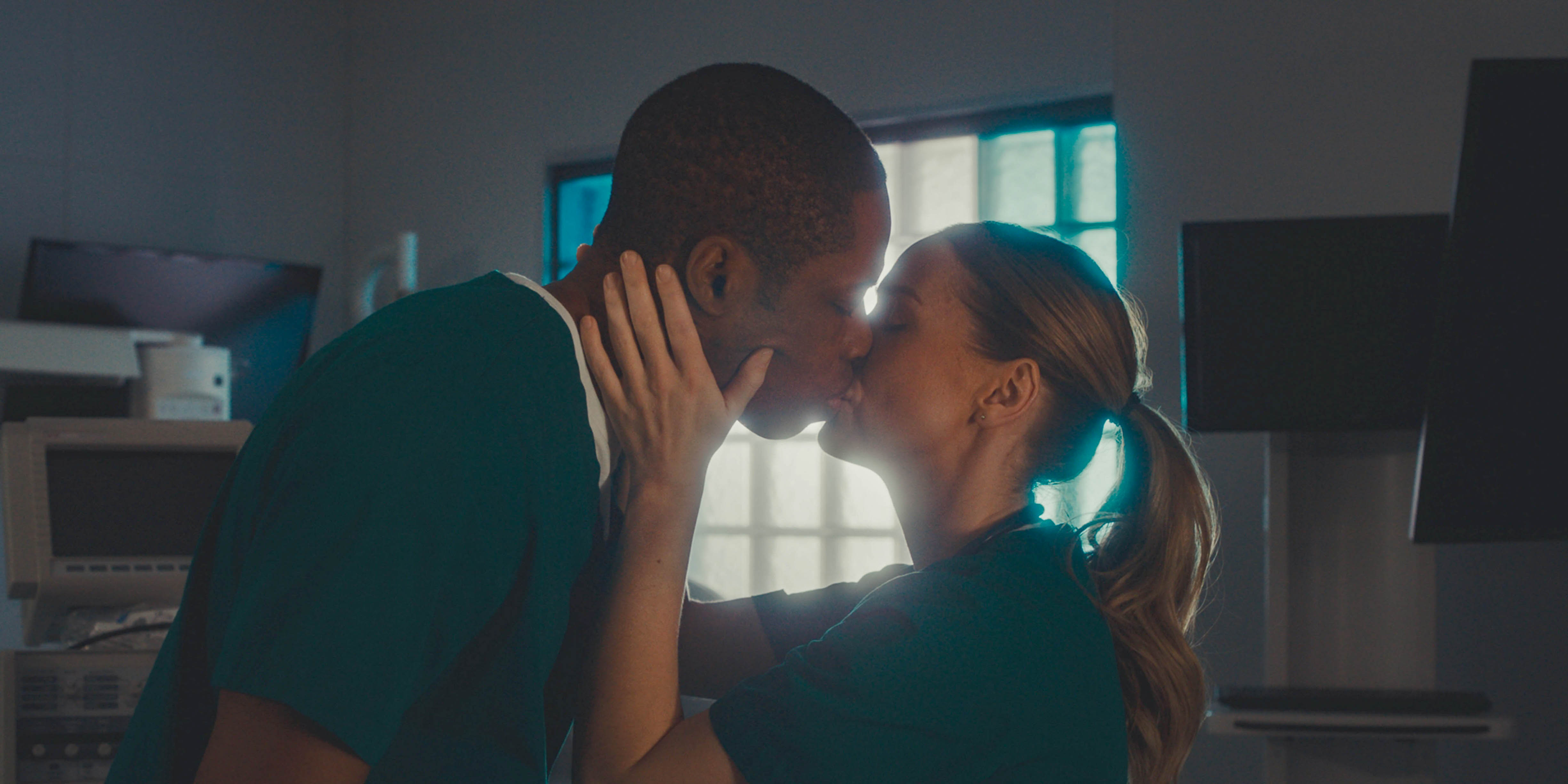 TV tonight – Matthew and Stevie share a moment.