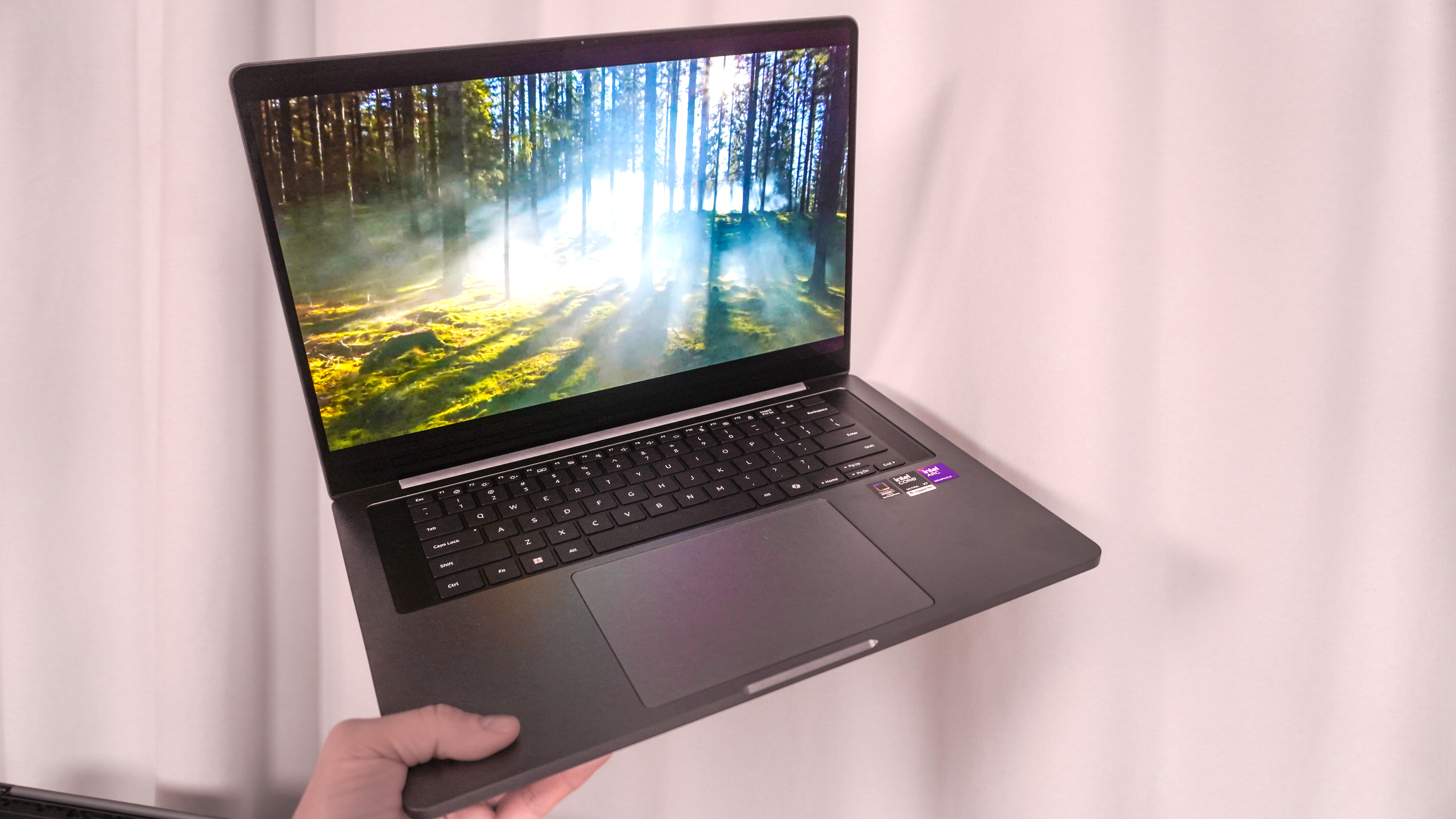 Samsung Galaxy Book6 Pro