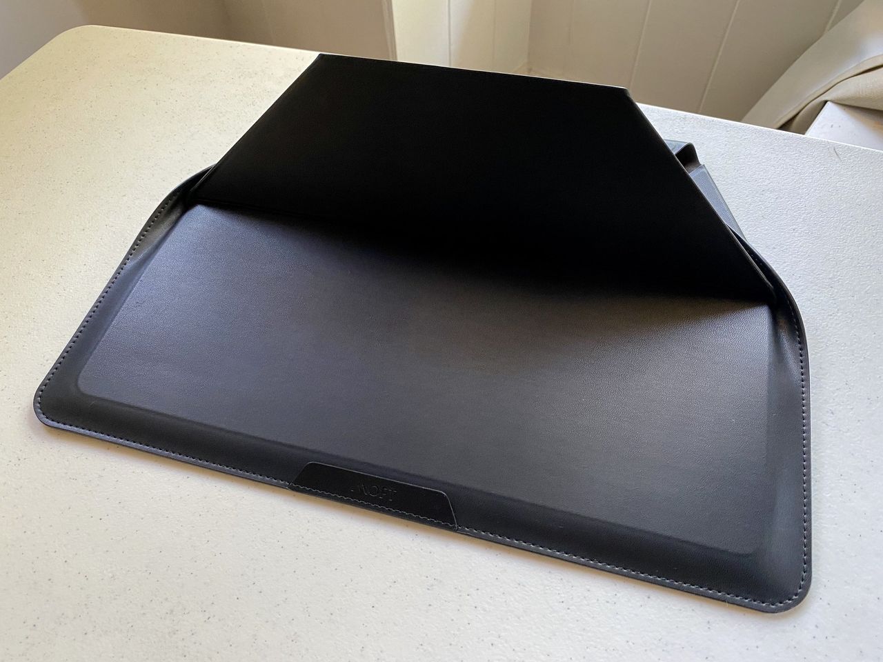 Moft Carry Sleeve Stand 25 Degree