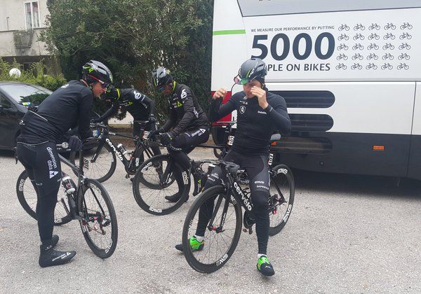 Kristian Sbaragli gets ready for training