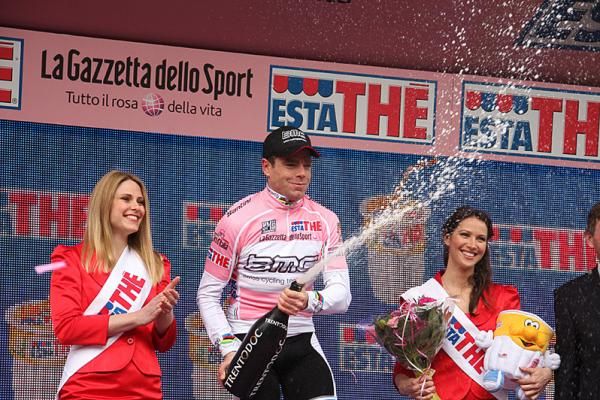 Cadel Evans sprays his champagne on the same day compatriot Mark Webber was doing so in Spain.