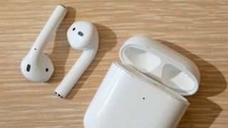 AirPods 2 vs AirPods Pro