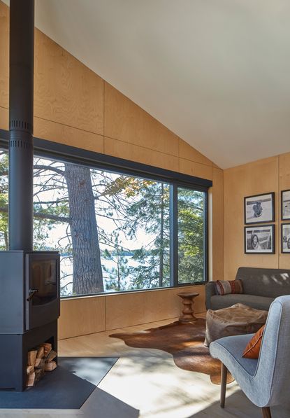 A lakeside cottage retreat for a multigenerational client | Wallpaper*