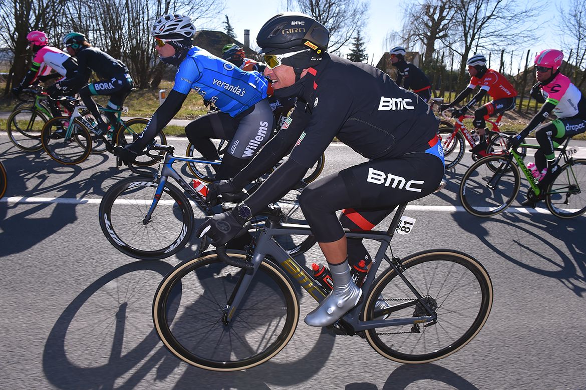 Greg Van Avermaet wraps up warm at the start