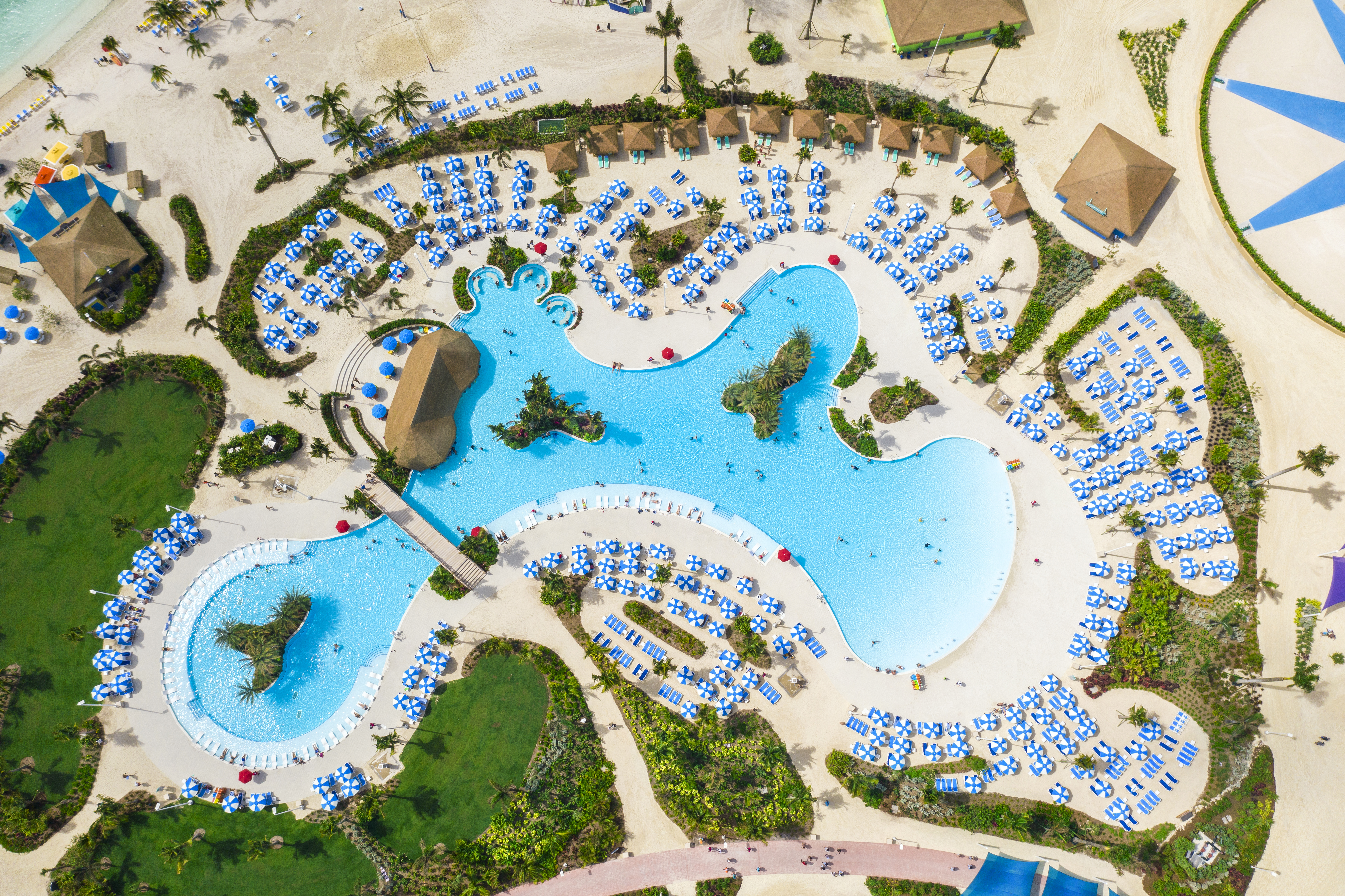 Oasis Lagoon at Perfect Day at CocoCay