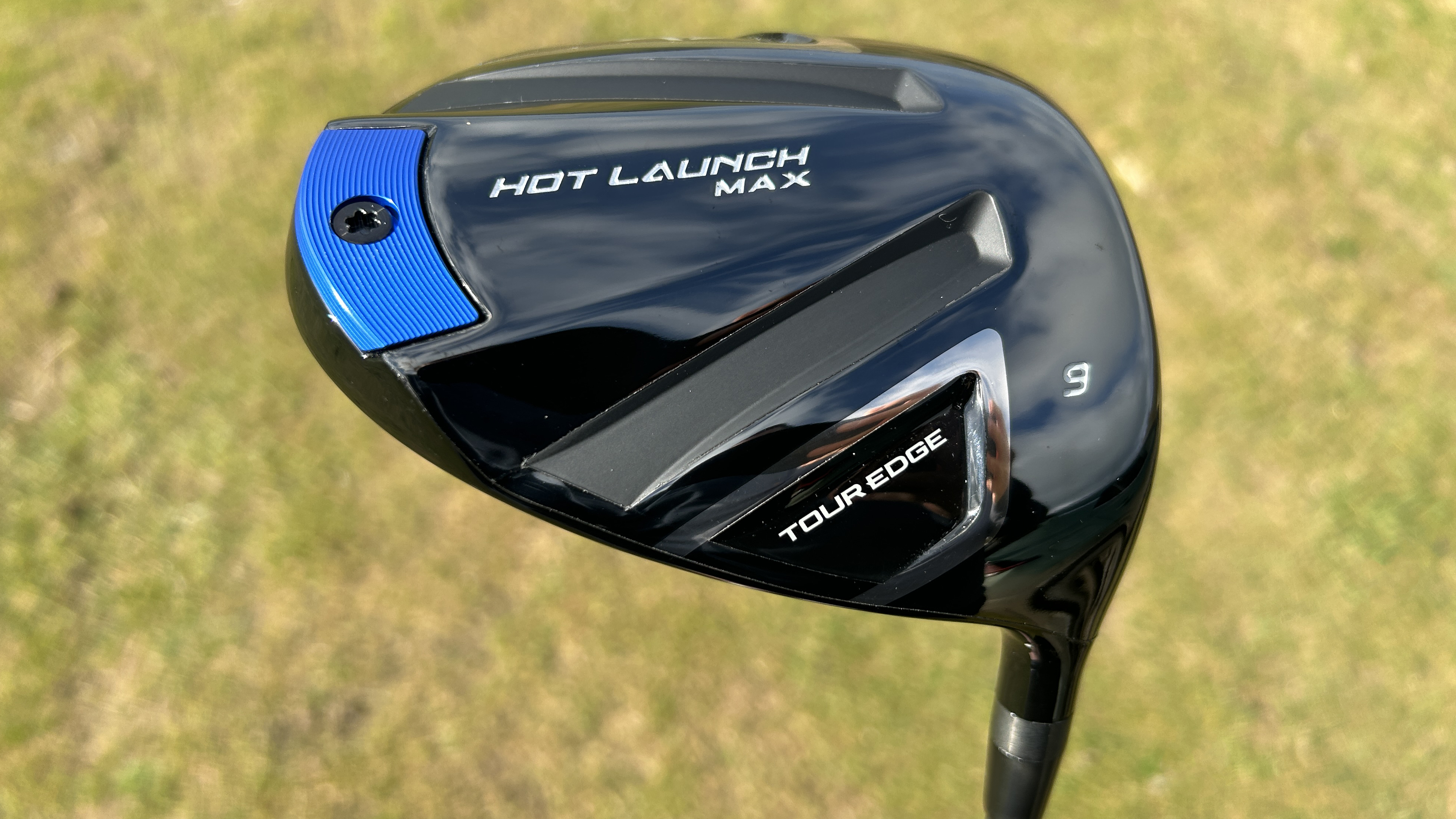 Photo of the Tour Edge Hot Launch Max Driver