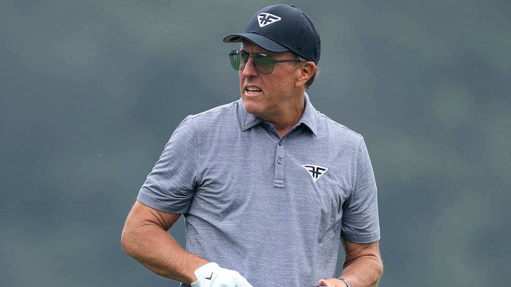 Liv Golfers World Rankings Today
