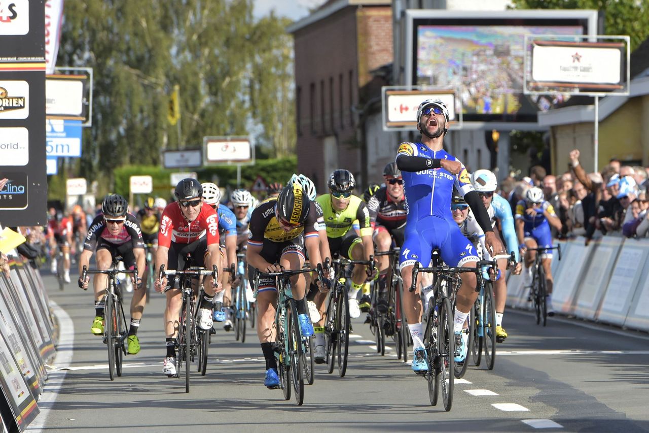 Fernando Gaviria (QuickStep Floors) celebrating