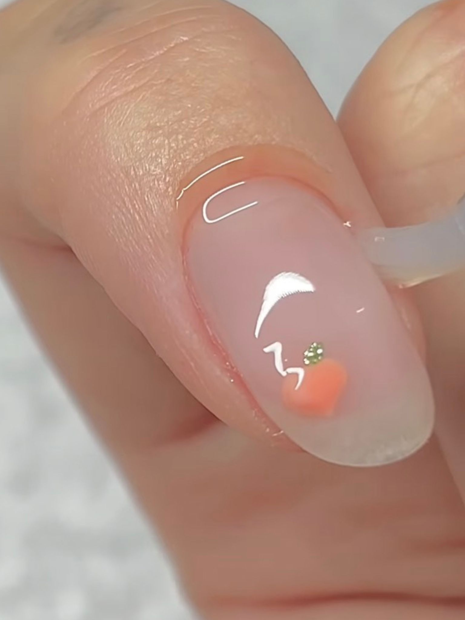 Peach nail art by @harrietwestmoreland