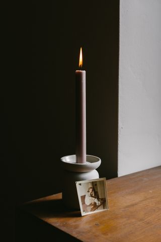 Kunokaiku urn by Marianna Jamadi used as candleholder