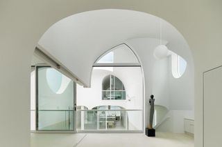 vault house