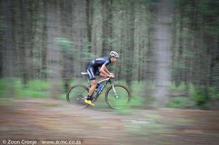 Buys and Strauss wins Burry Stander Memorial Race
