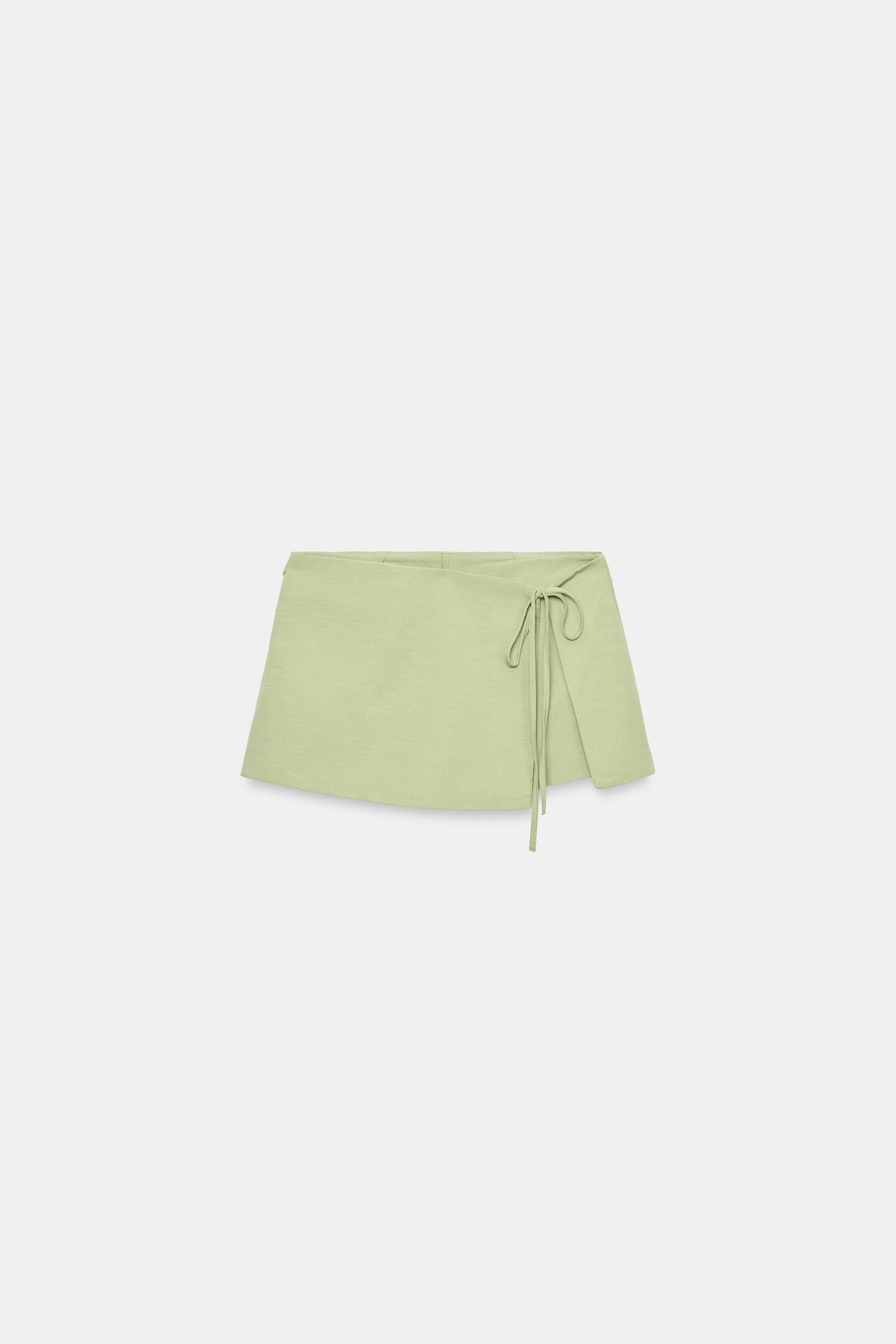 tied skirt