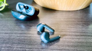 SoundPEATS Wireless Air3 Deluxe Earbuds hero