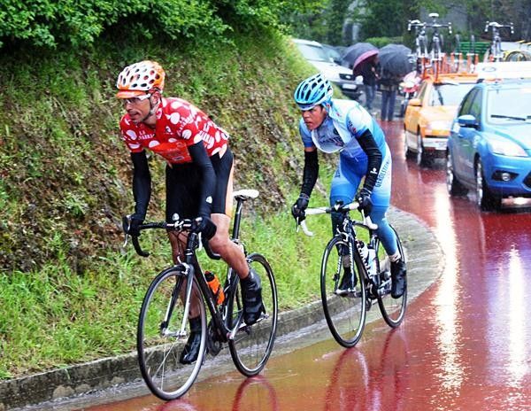Egoi Martinez De Esteban (Euskaltel - Euskadi) consolidated his mountains classification lead during his escape with Bernhard Kohl (Gerolsteiner).