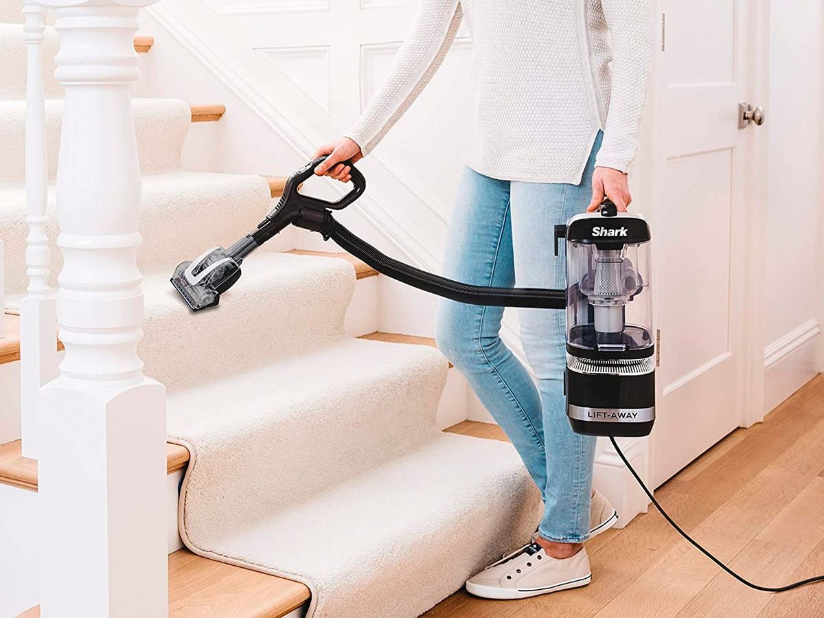 Shark La322 Vacuum Hero