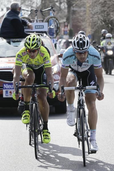 Filippo Pozzato (Farnese Vini - Selle Italia), and Tom Boonen (Omega Pharma - QuickStep)