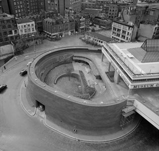 Museum of London rotunda, 1976