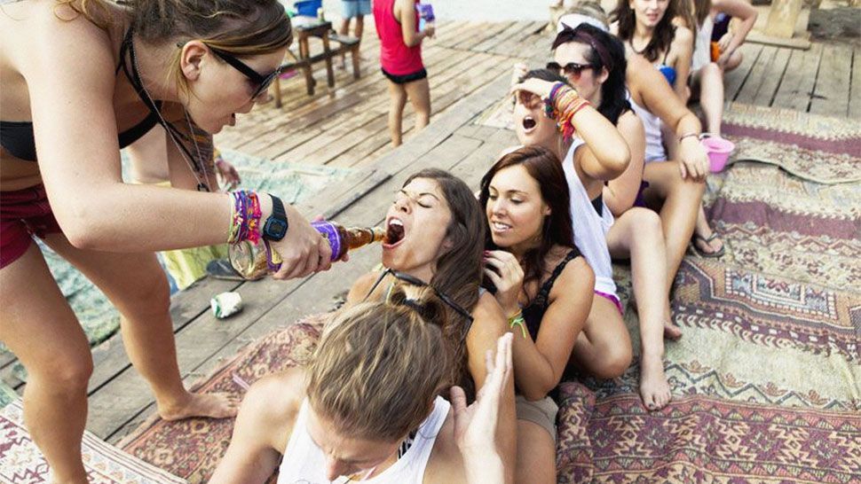 girls drinking