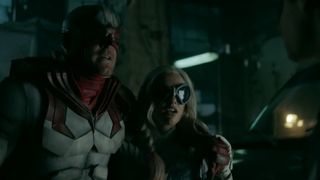 Hawk and Dove in Titans