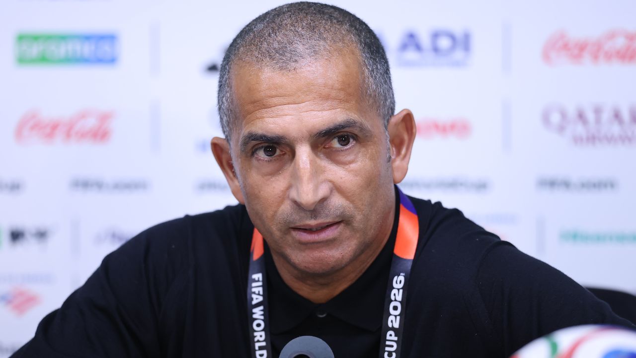 World Cup manager sacked after disastrous defeat in opening game: report