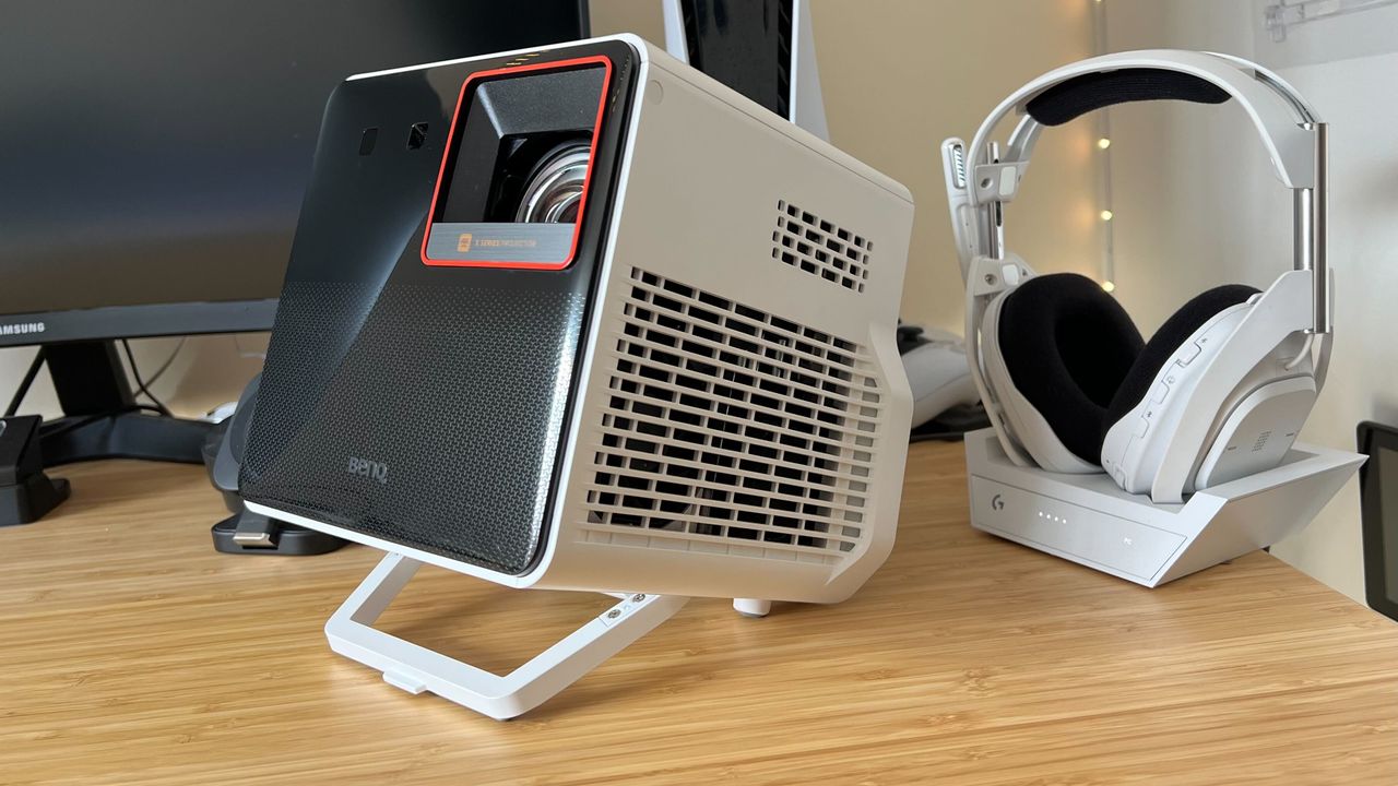 BenQ X300G projector side on showing grills and stand