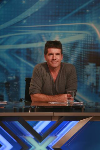 Simon ousts pregnant X Factor wannabe