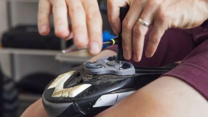 Wiggle discount shimano cleats