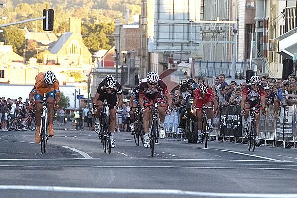 Aaron Kemps (centre) charges to the line ahead of William Clarke (far left) and Dean Windsor (second from left) to win the men's open criterium championship in Ballarat.