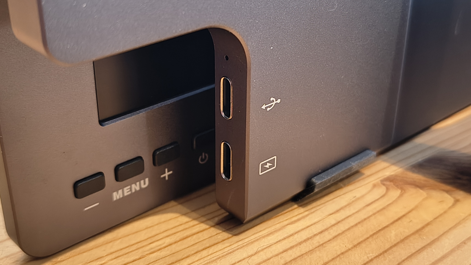 KYY X90E Portable Monitor