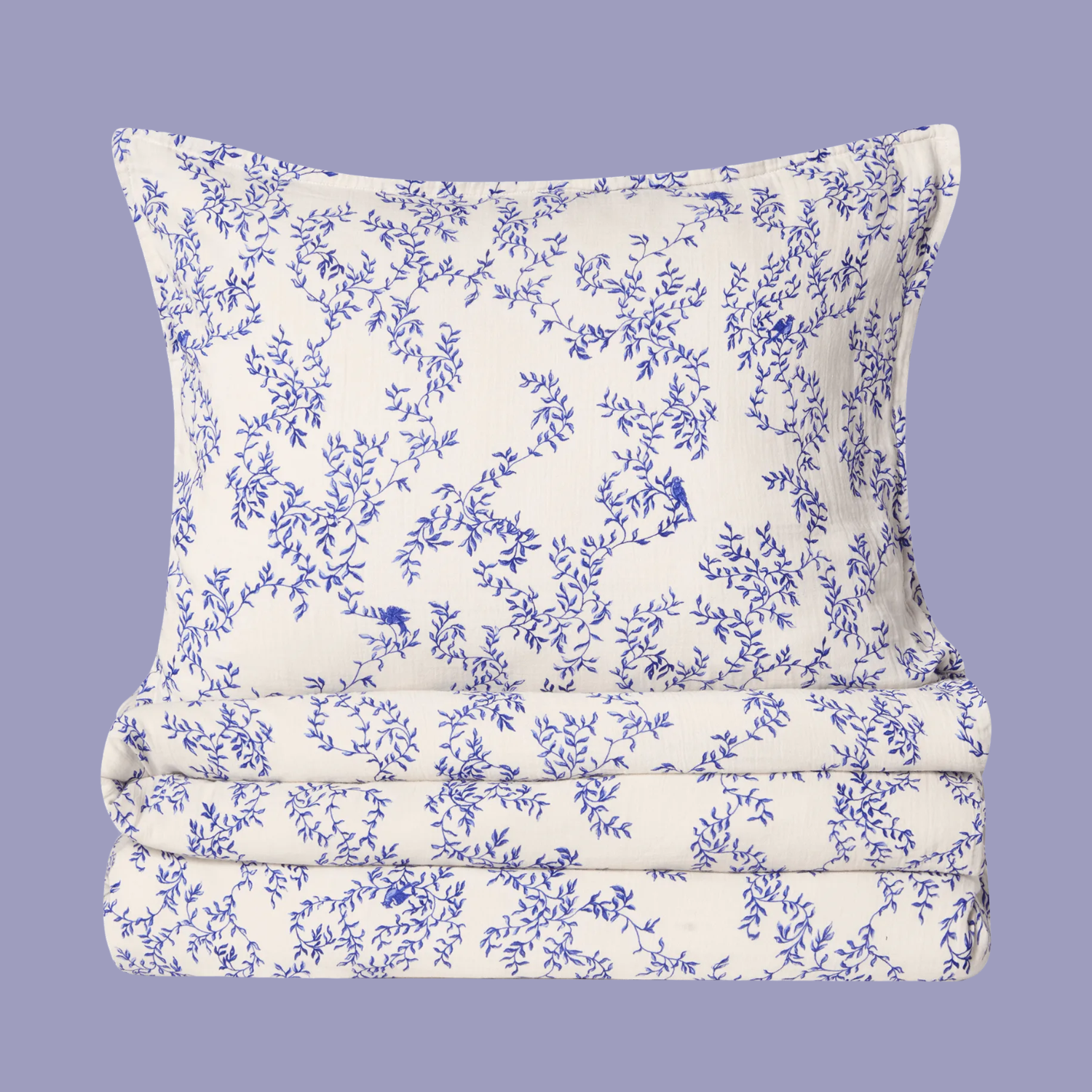 A patterned bedding set