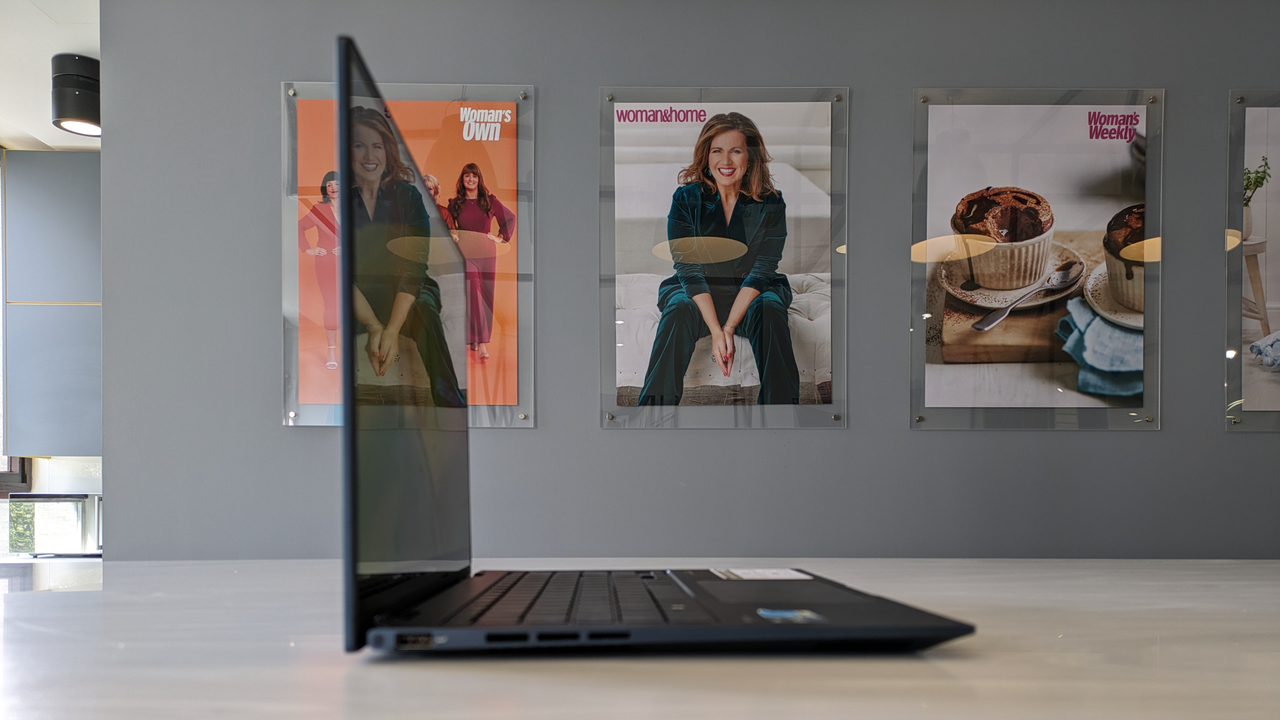 The Asus Zenbook 14 Flip OLED from the side