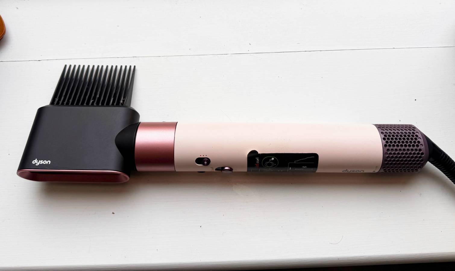 Dyson Airwrap i.d Curly + Coily with wide-tooth comb attachment