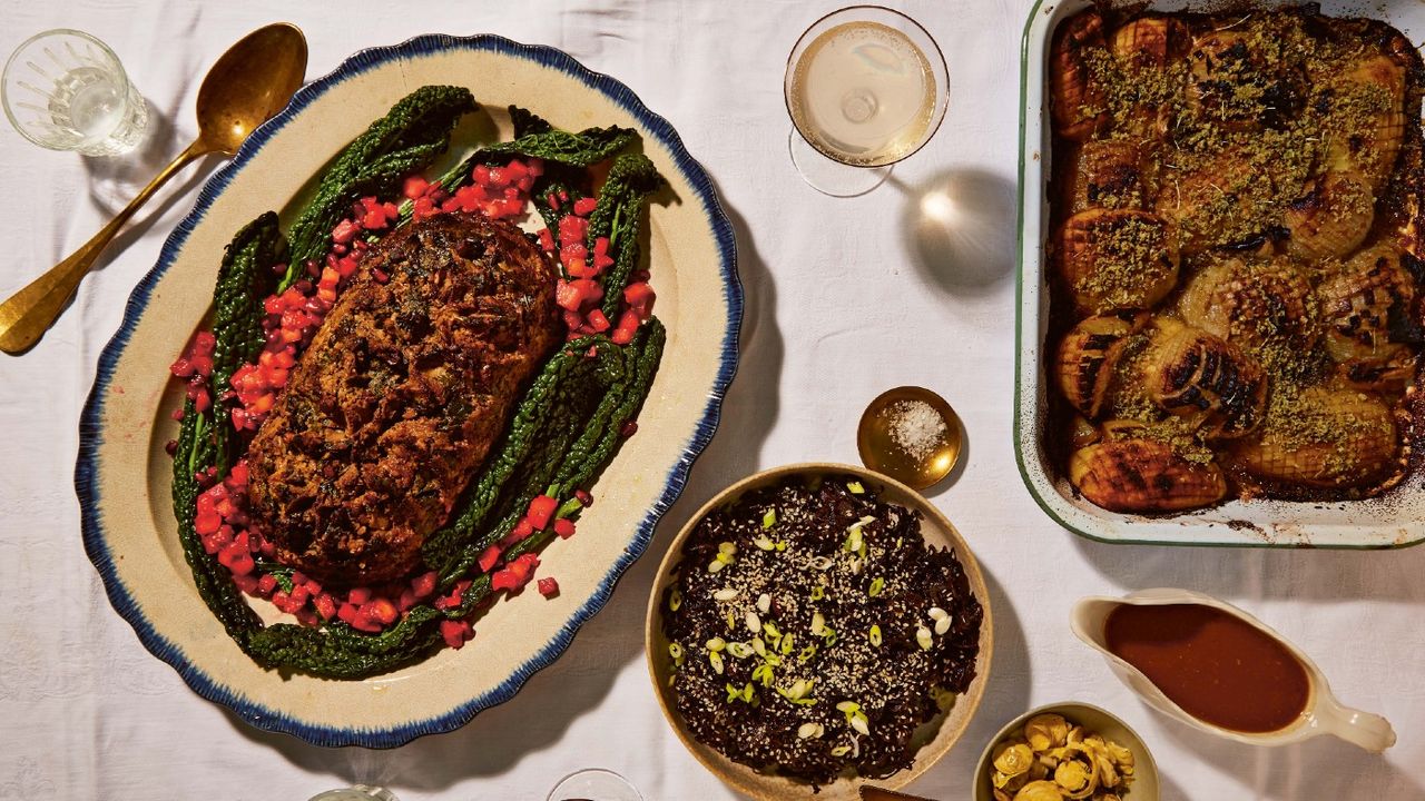 Plant nut roast with cavolo nero and apple cranberry compote by Bettina Campolucci Bordi