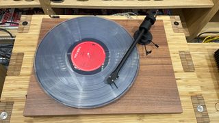 Pro-Ject T1 Evo BT turntable