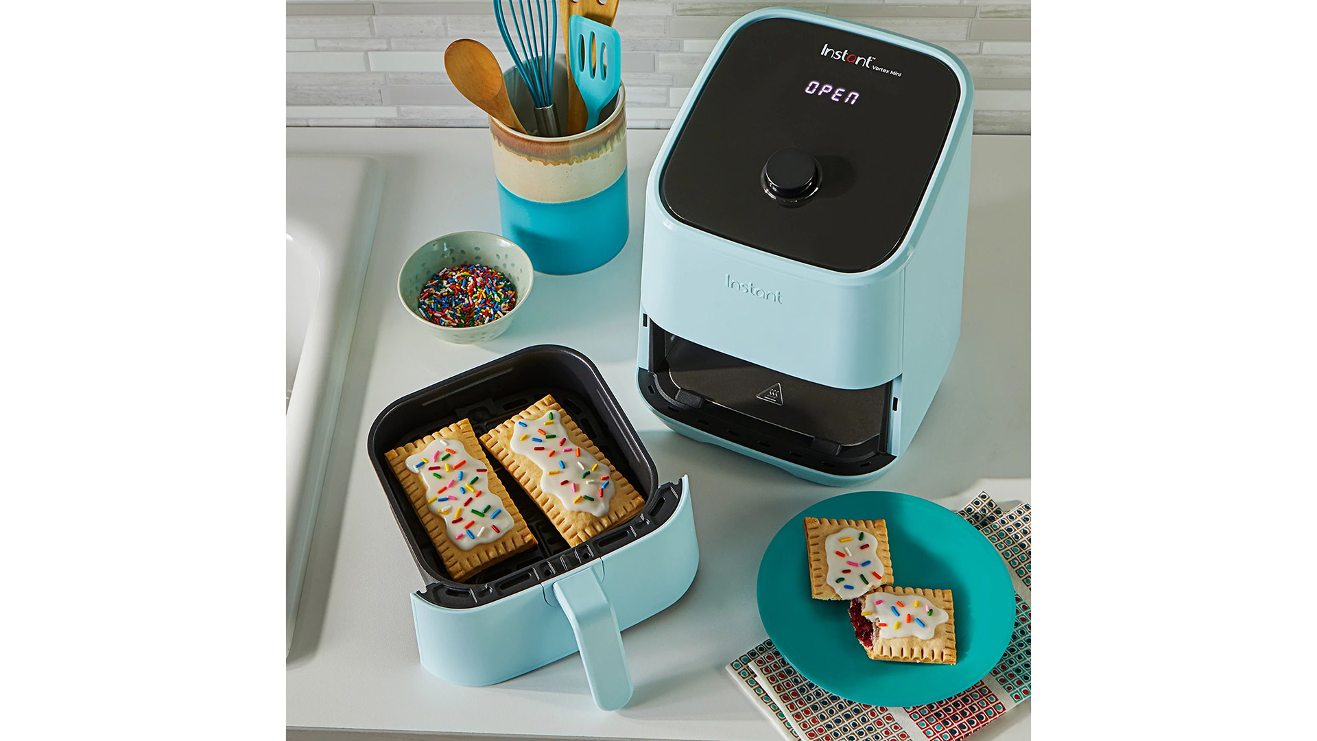 Instant Vortex Mini 2-quart Air Fryer Review: Quick And Colorful Frying ...