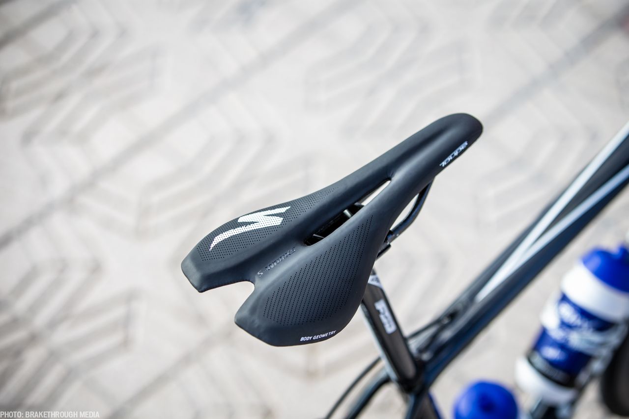 Etixx-QuickStep use Specialized saddles (