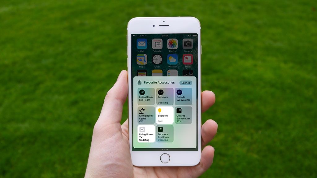 How to Enable / Disable Night Shift from Control Center on iPhone & iPad