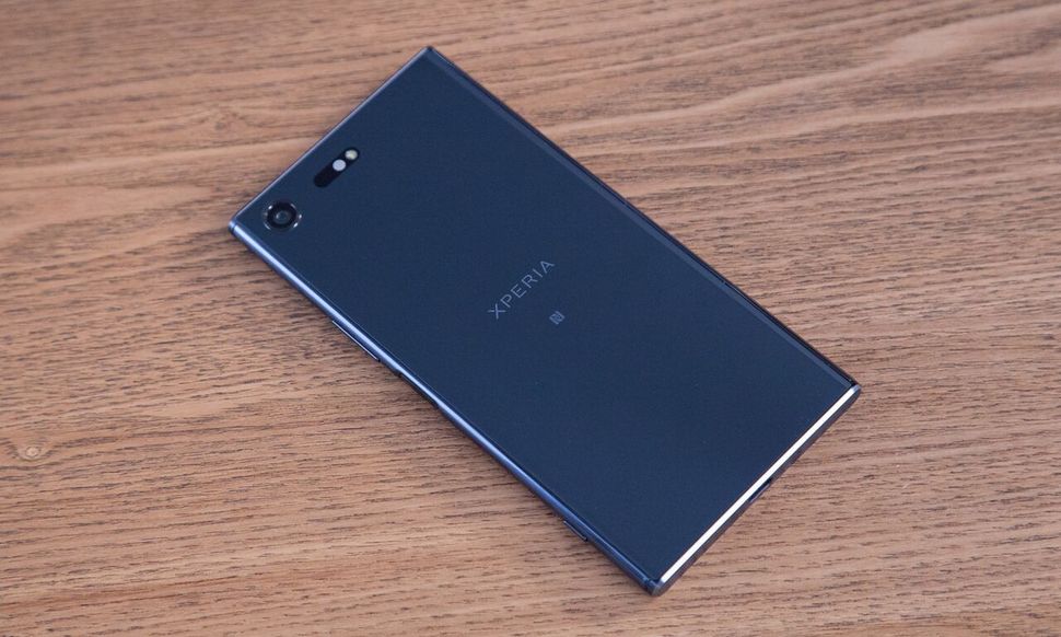 Xperia Xz Premium Review Insane K Display Can T Save This Sony Tom