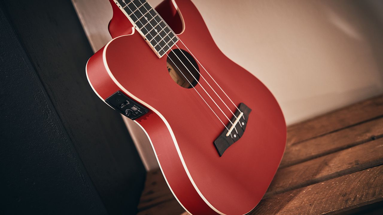 Harley Benton Rocker Uke