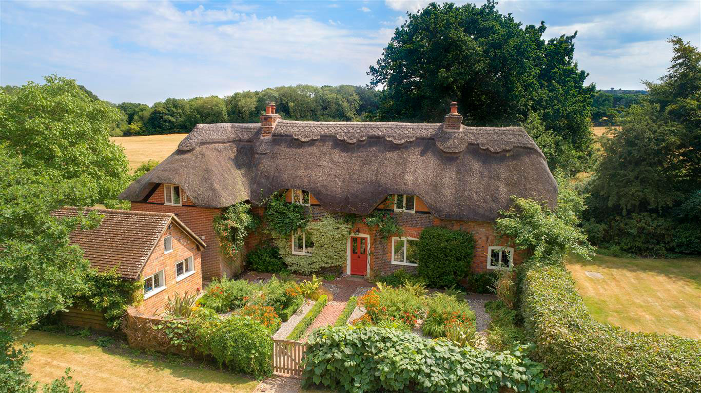 Mistletoe Cottage, a quintessential thatched English cottage