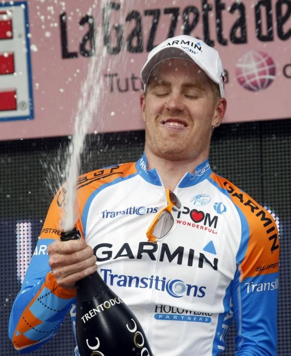 Tyler Farrar (Garmin-Transitions) pops his top