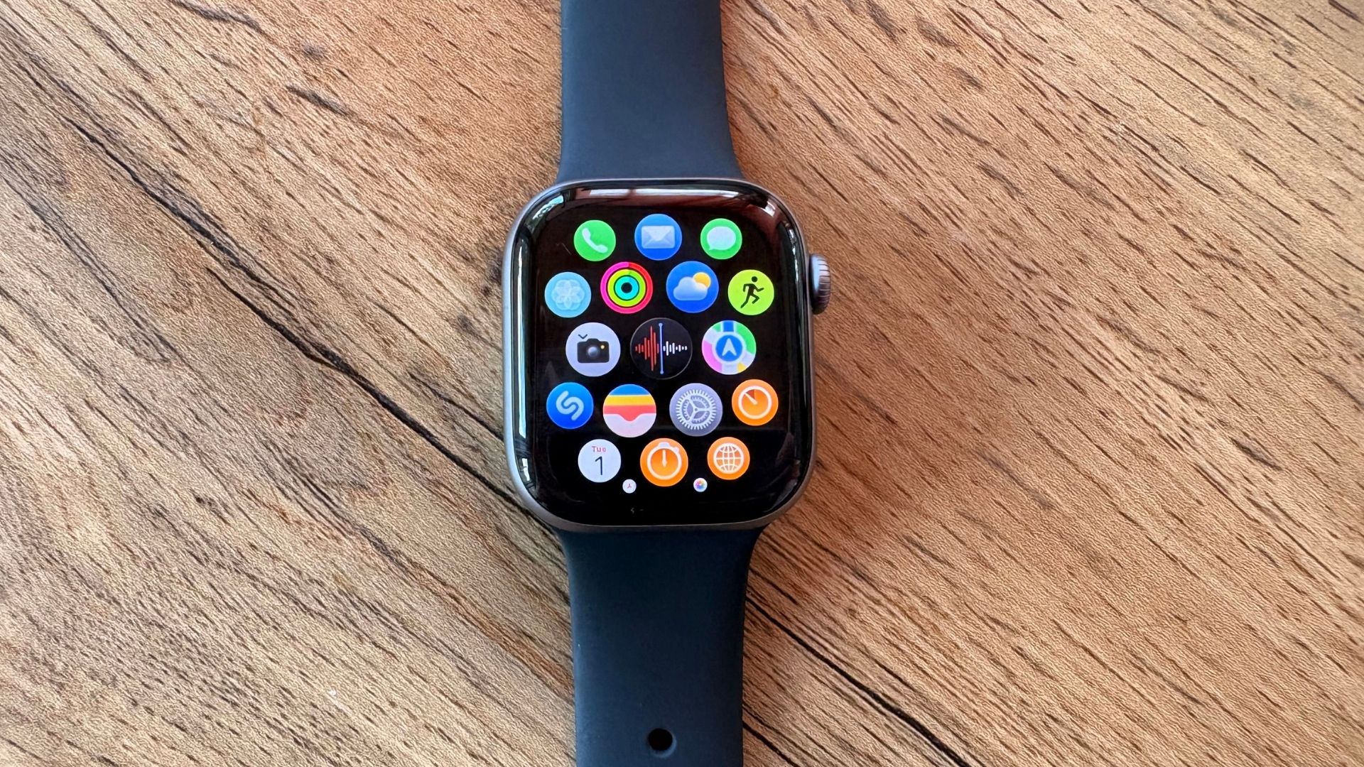 Grace Walsh's apps on Apple Watch Series 11